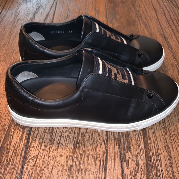 Fendi Logo - Slip On - Leather Shoe - Picture 2 of 2